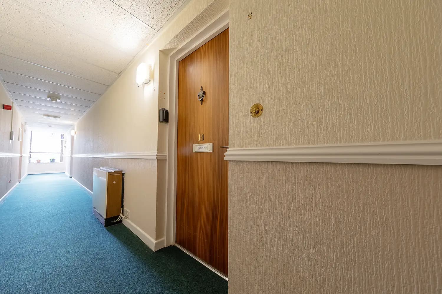 property photo 13 of 25
