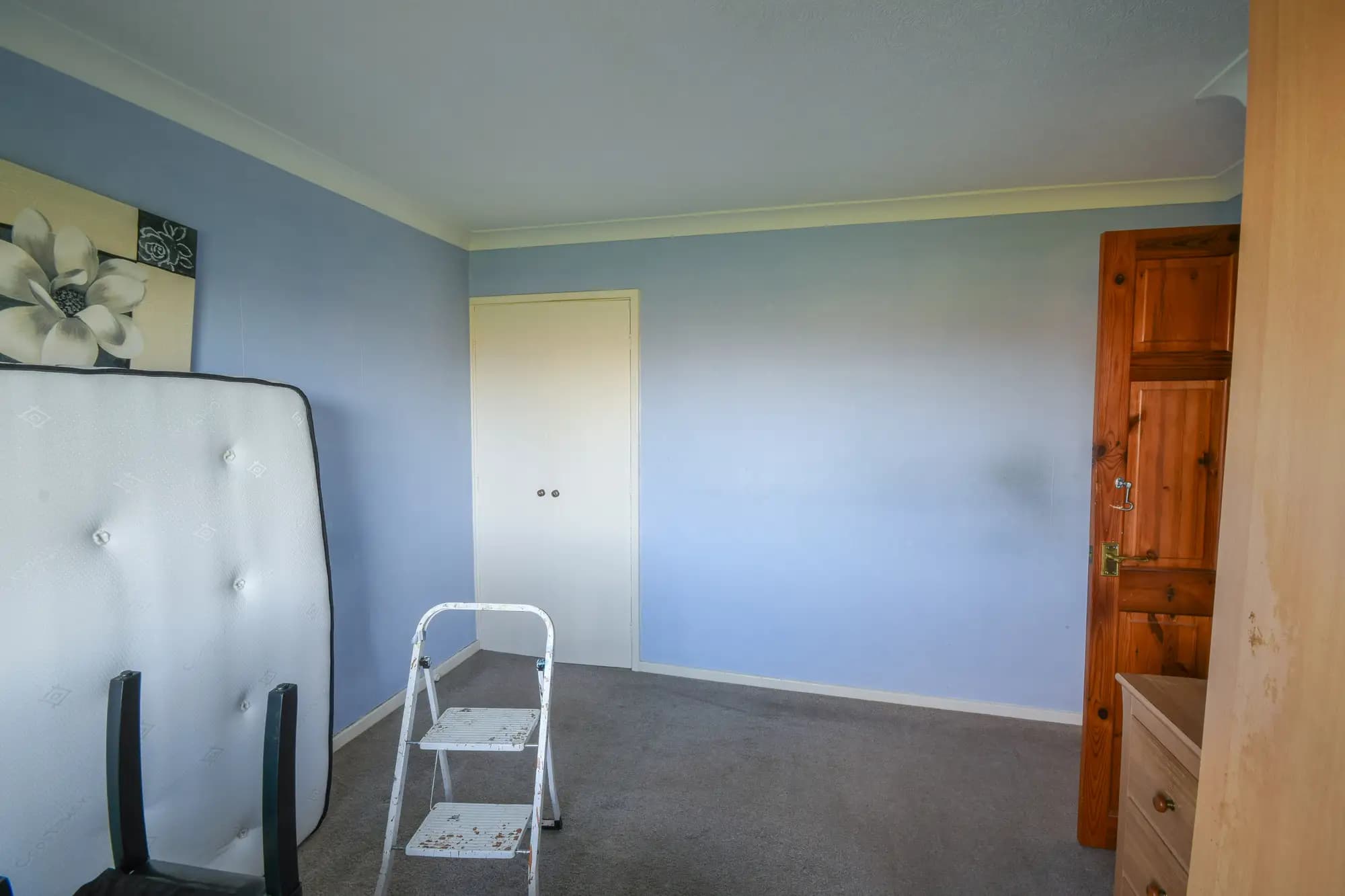 property photo 14 of 20