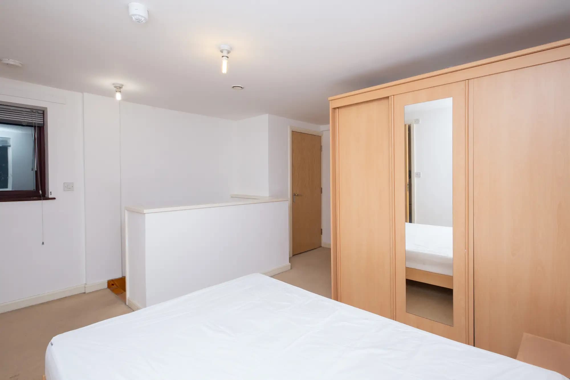 property photo 12 of 16