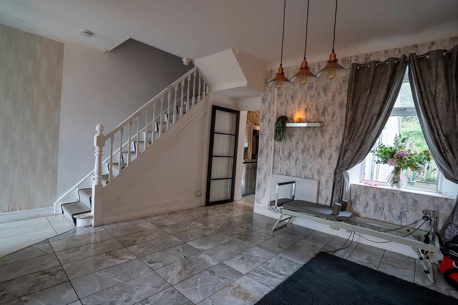 property photo 5 of 26