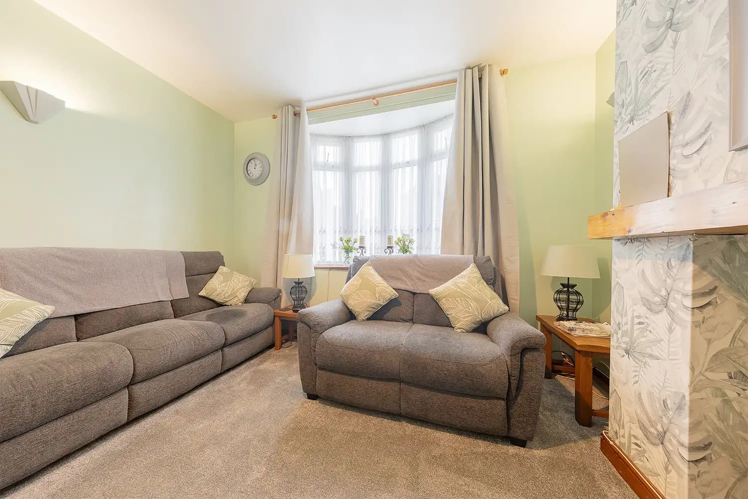 property photo 3 of 31