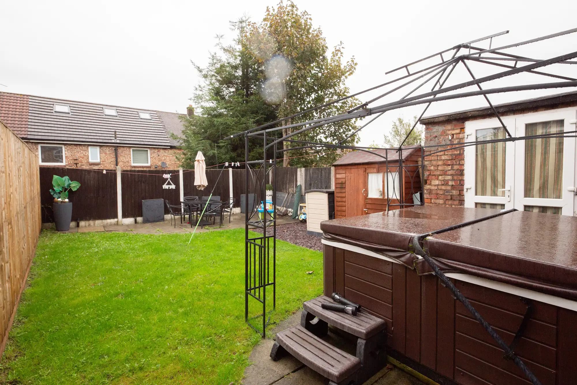 property photo 17 of 20