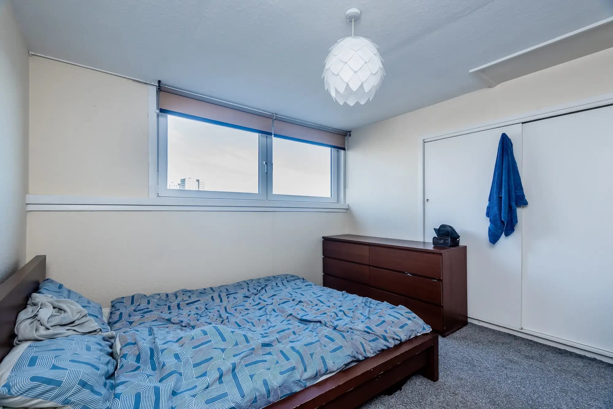 property photo 21 of 27