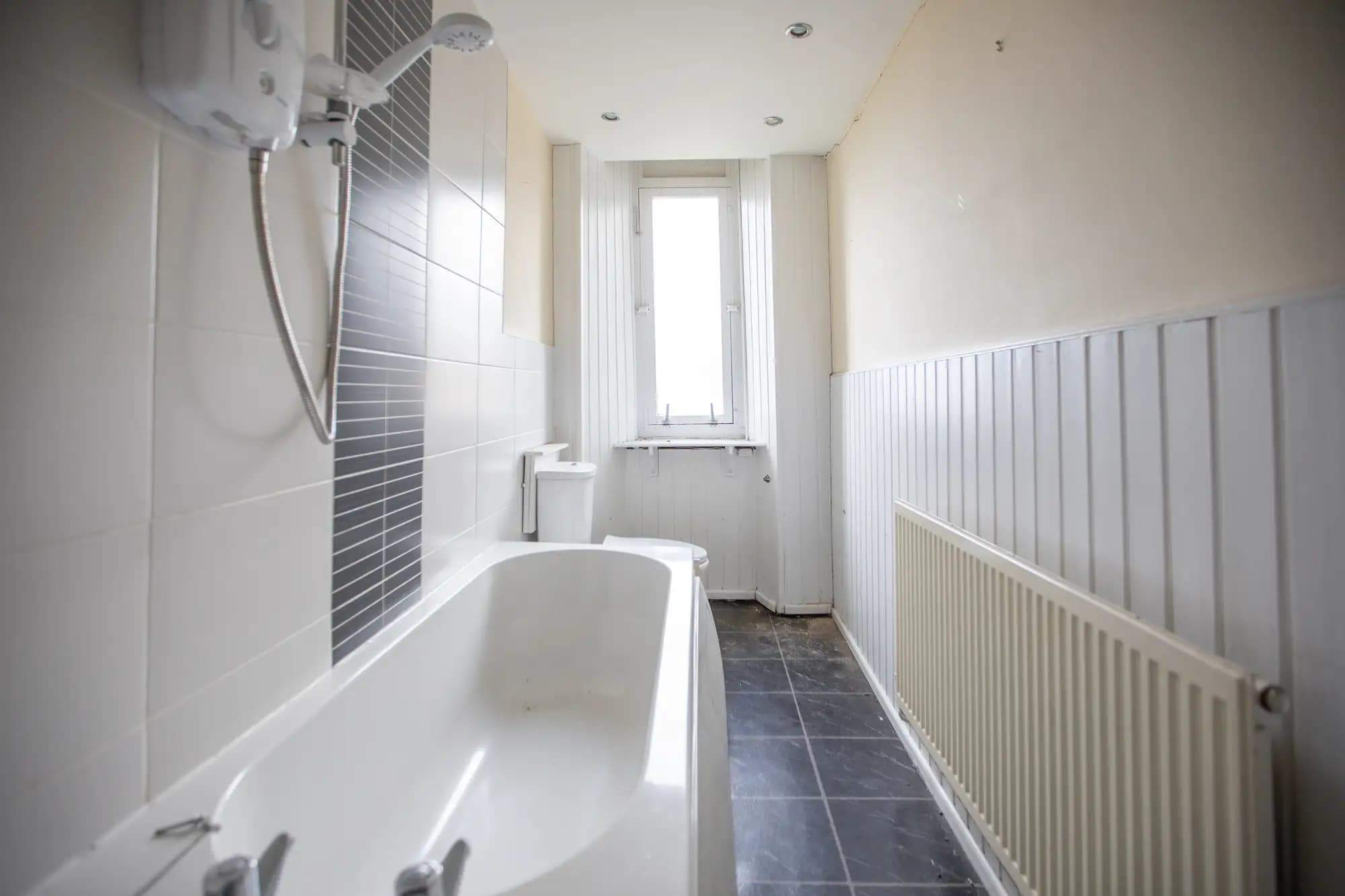 property photo 11 of 20