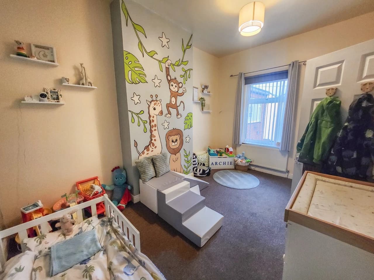 property photo 16 of 20