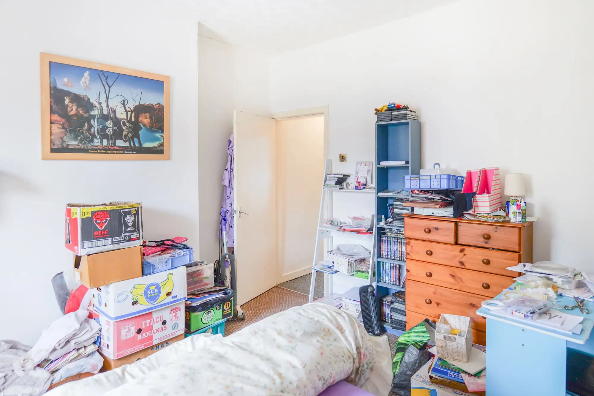 property photo 11 of 25