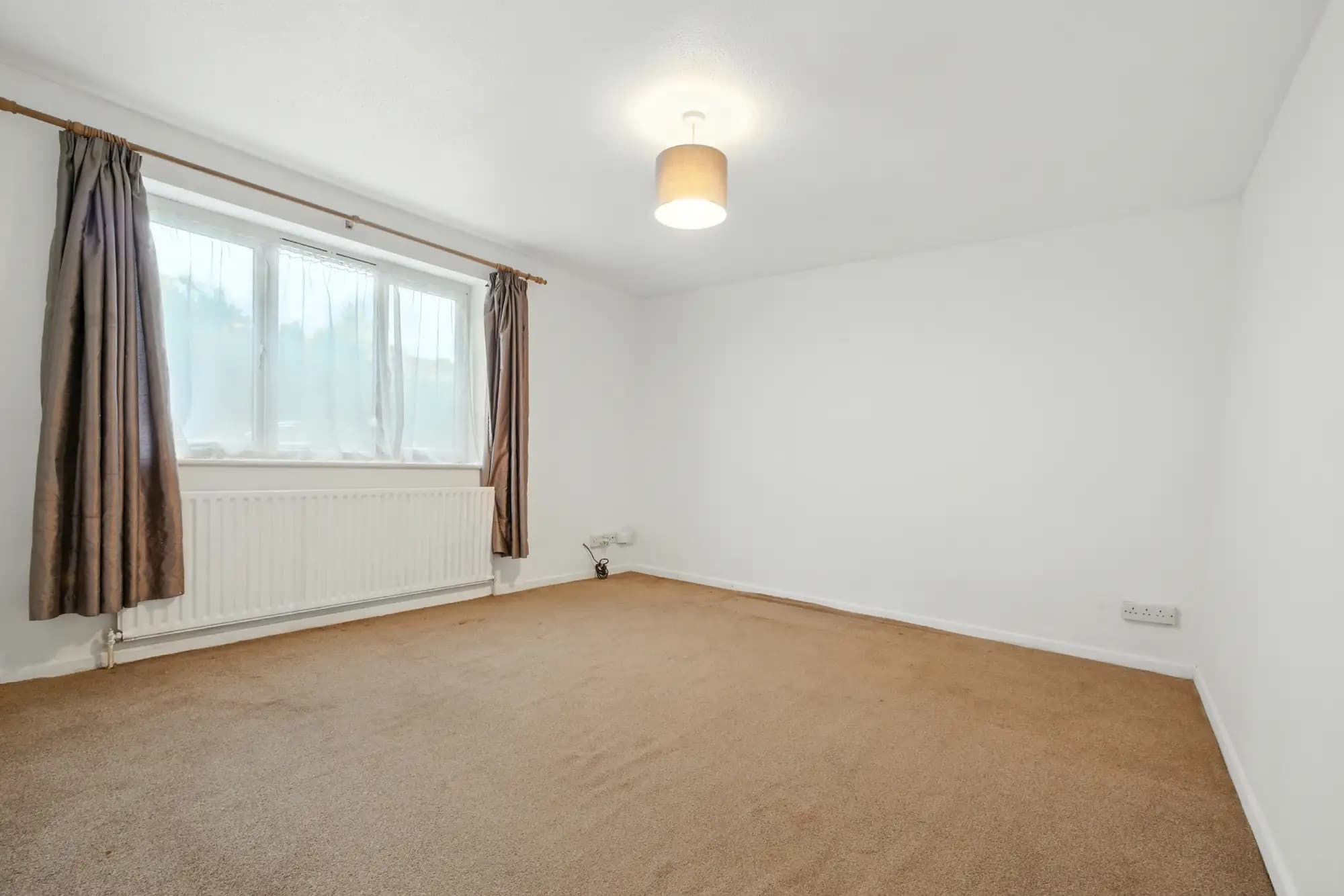 property photo 14 of 19