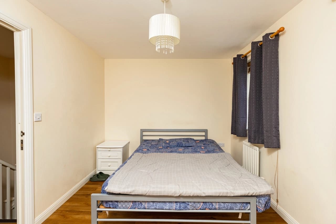property photo 14 of 24