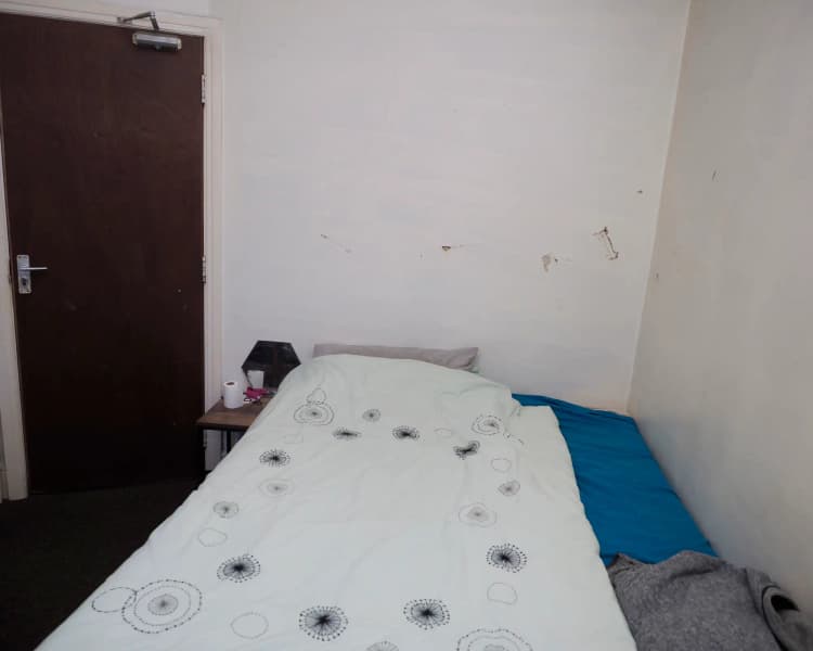 property photo 12 of 19