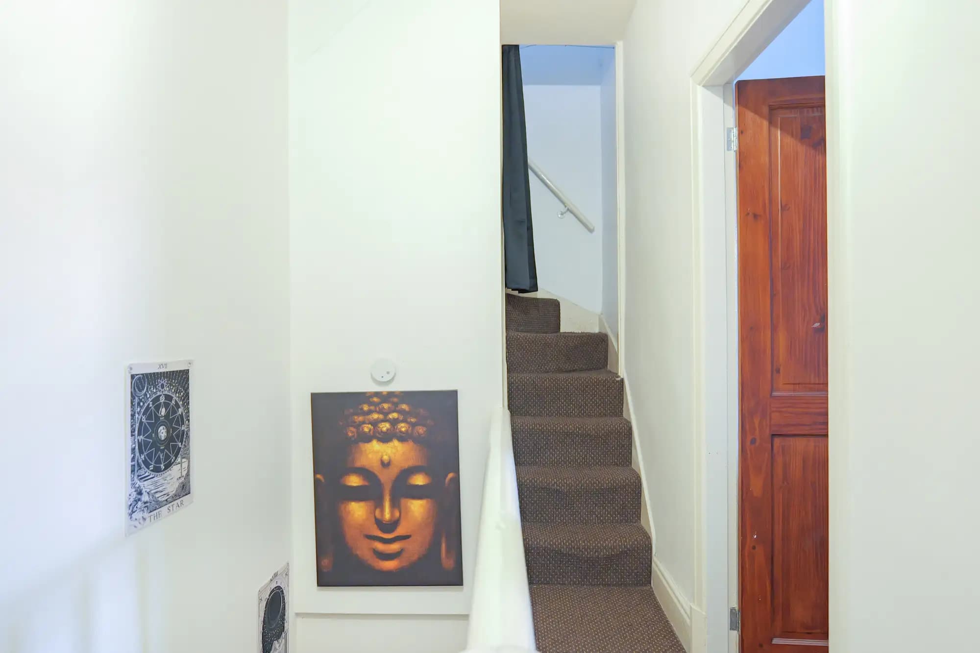 property photo 18 of 28