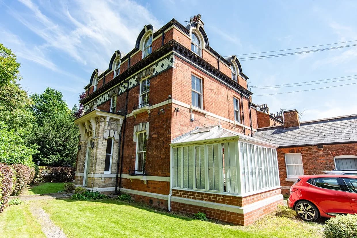 property photo 16 of 17