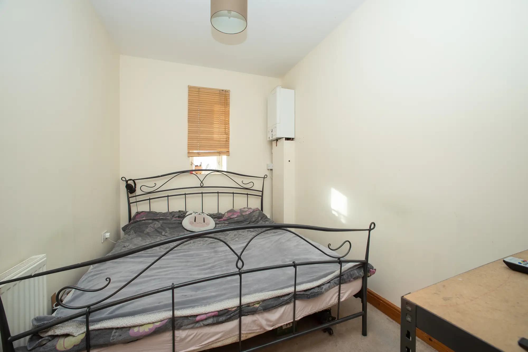 property photo 6 of 16