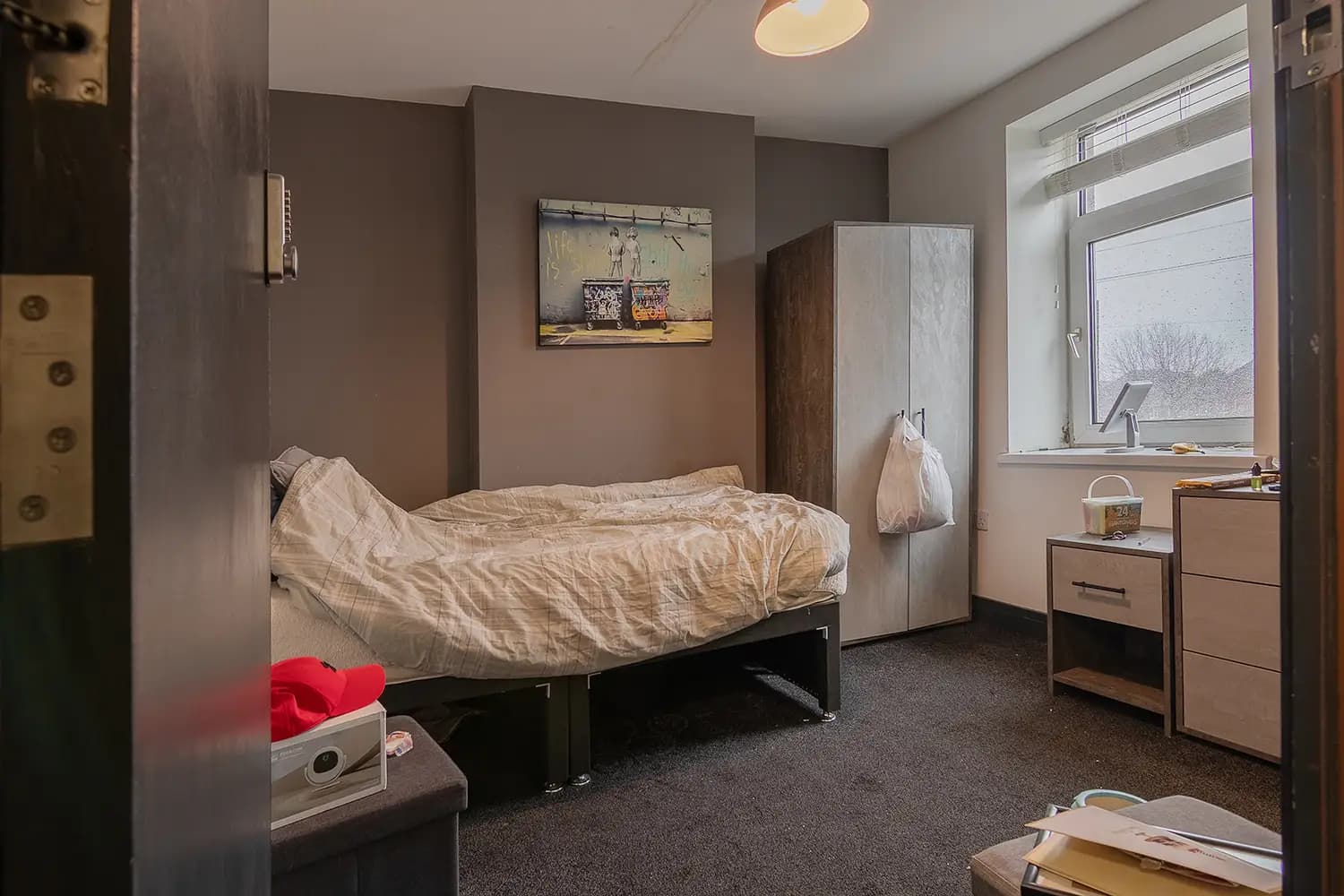 property photo 29 of 42