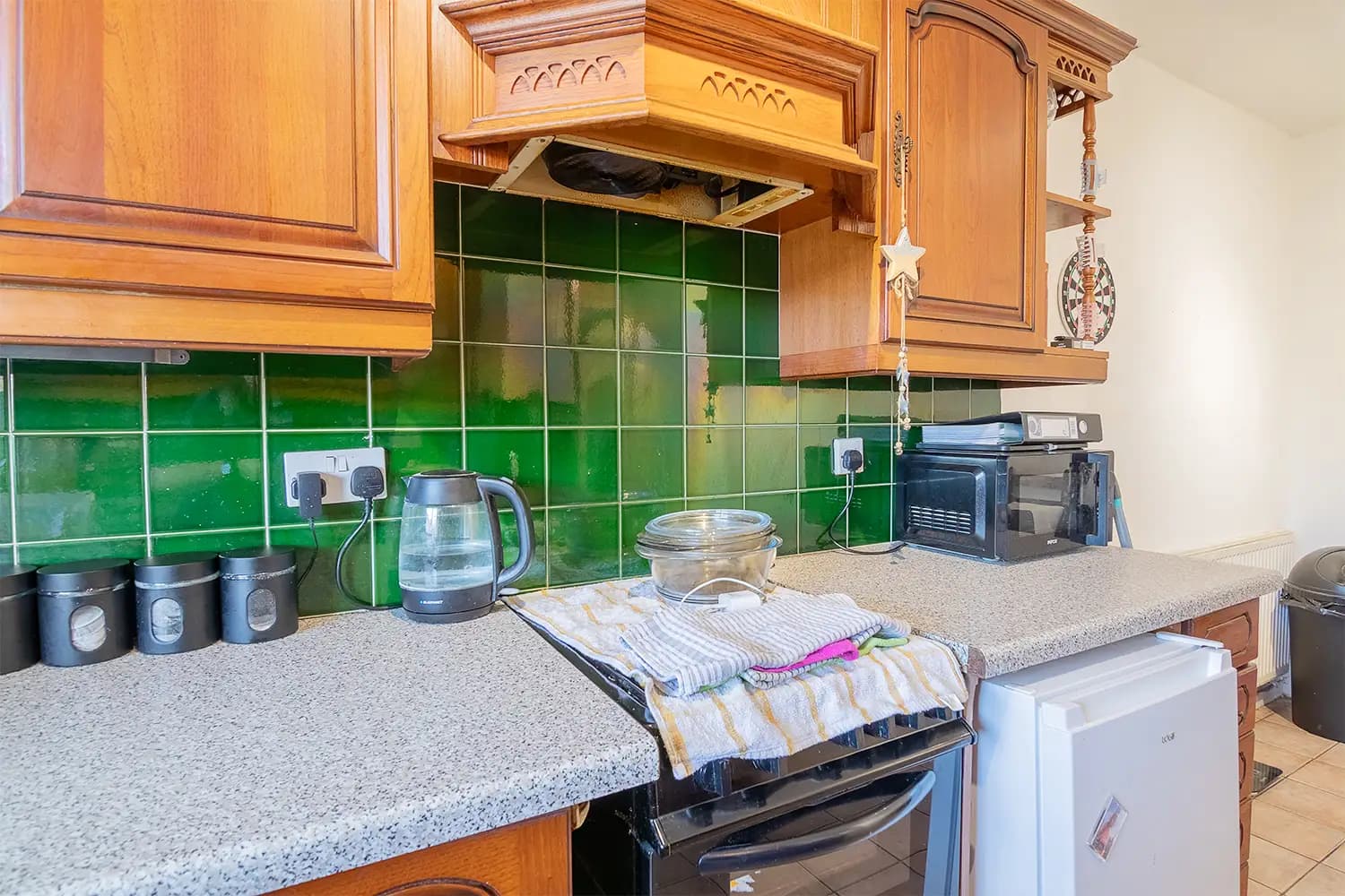 property photo 5 of 15