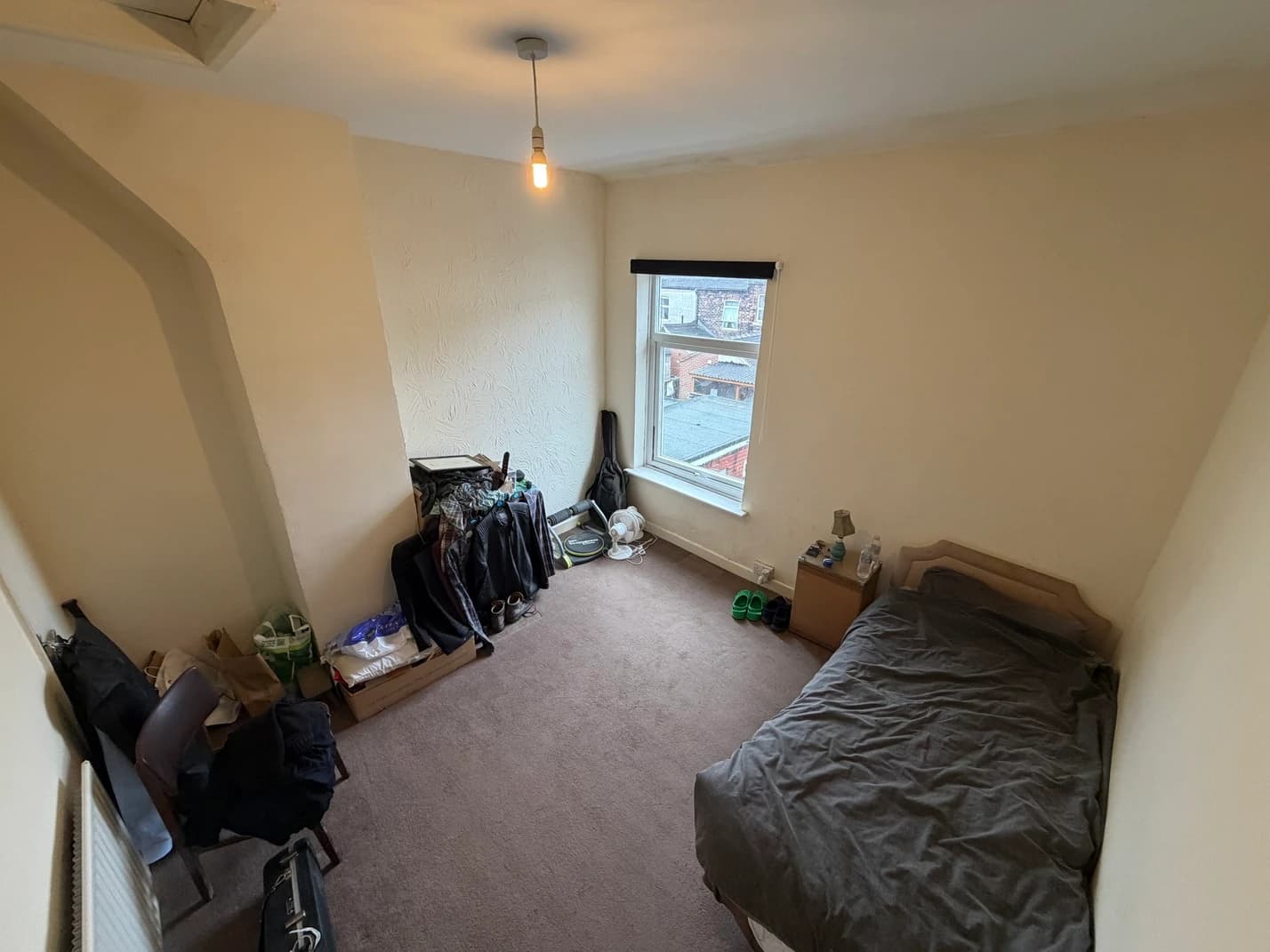 property photo 12 of 17