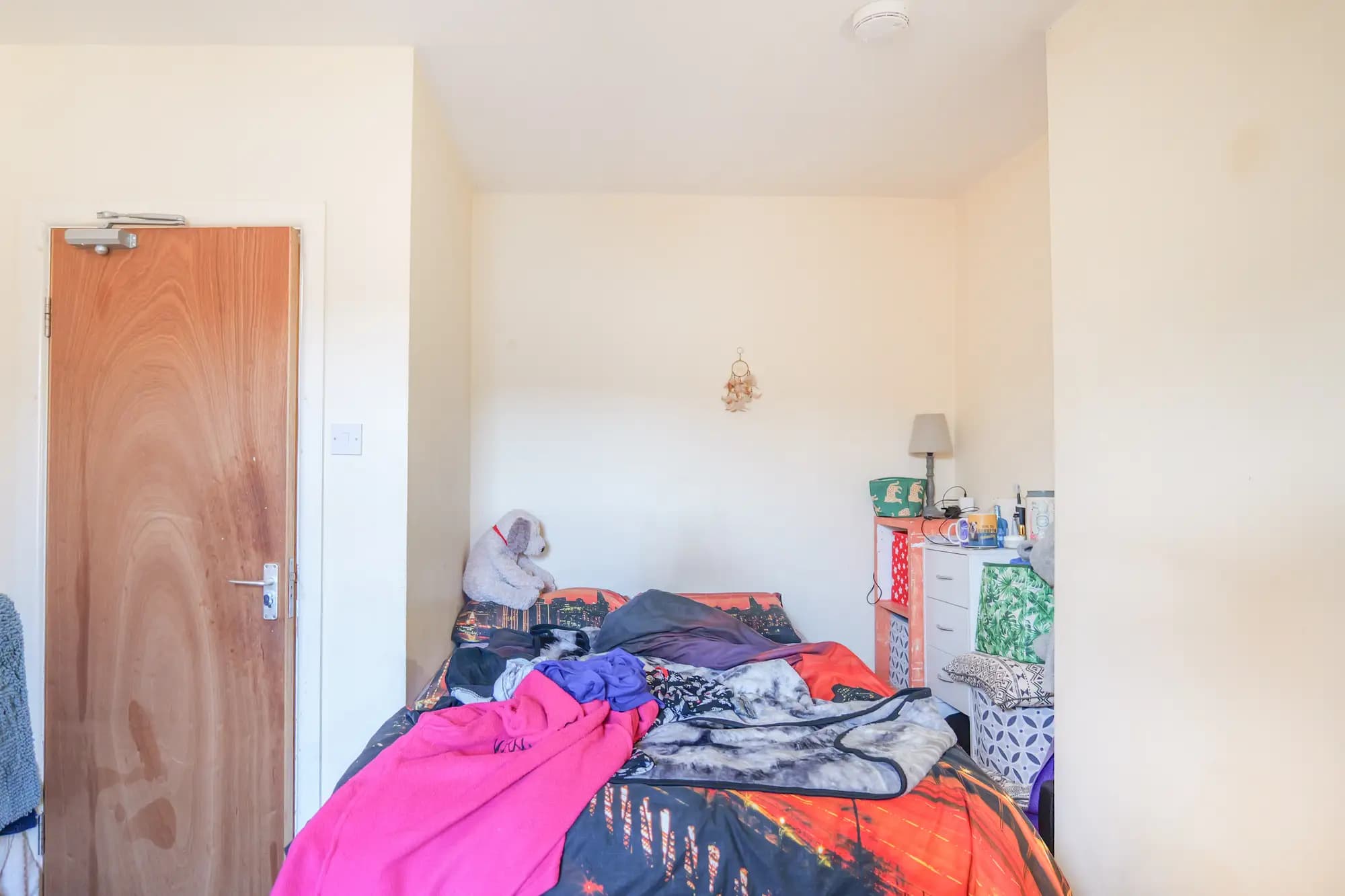 property photo 9 of 19