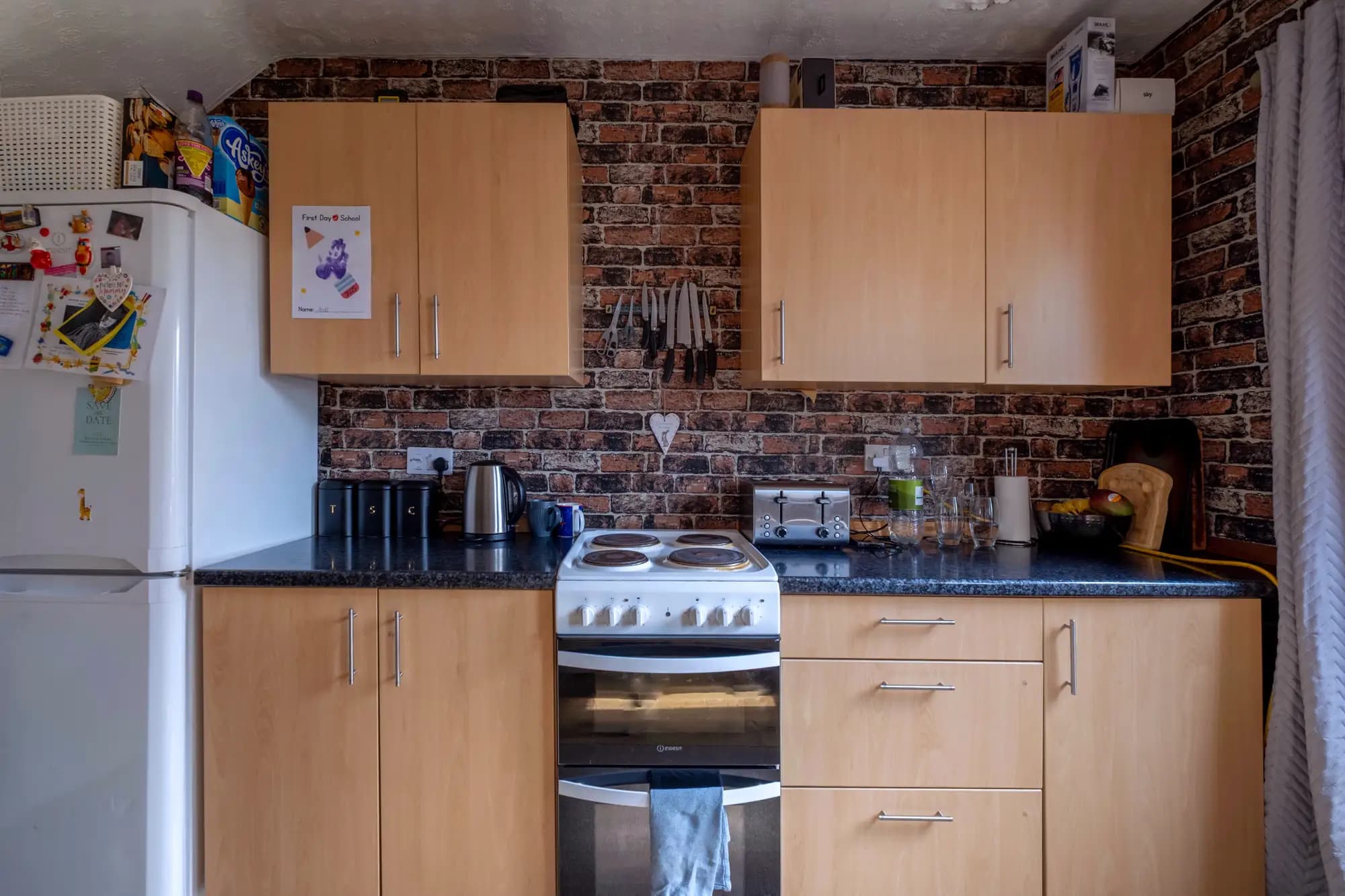property photo 8 of 30