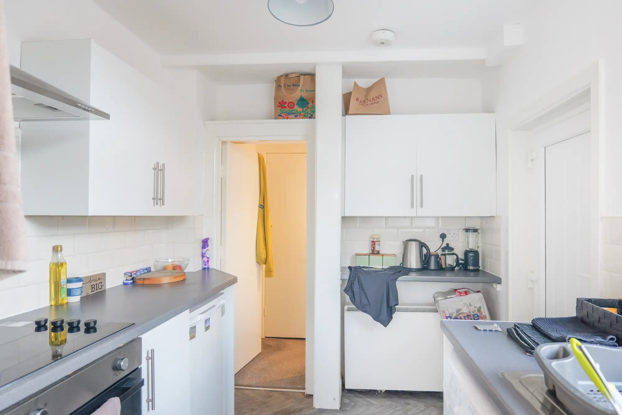 property photo 7 of 26