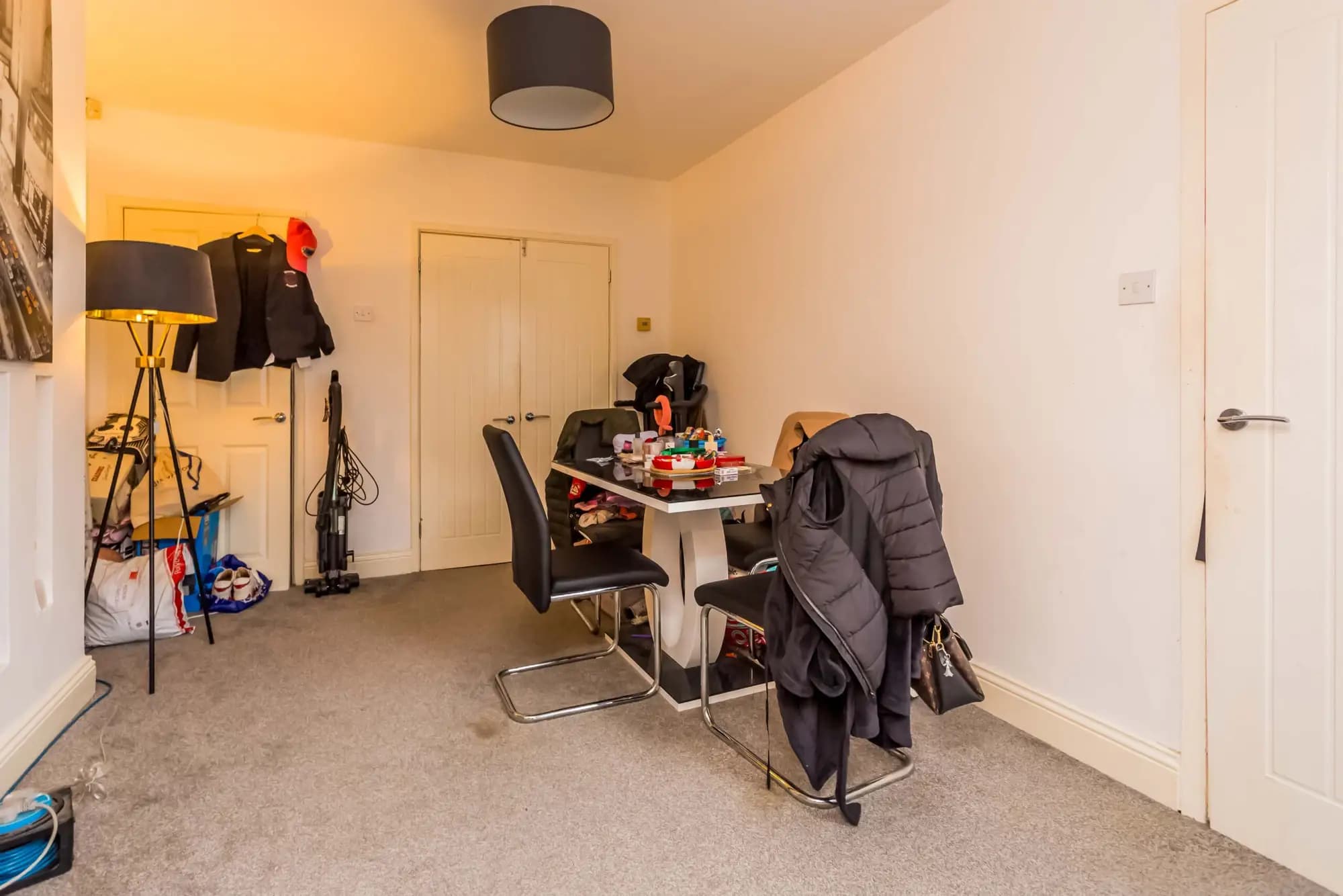 property photo 17 of 22