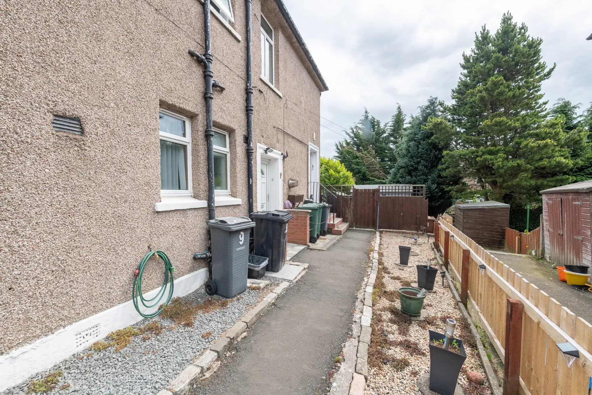 property photo 20 of 23