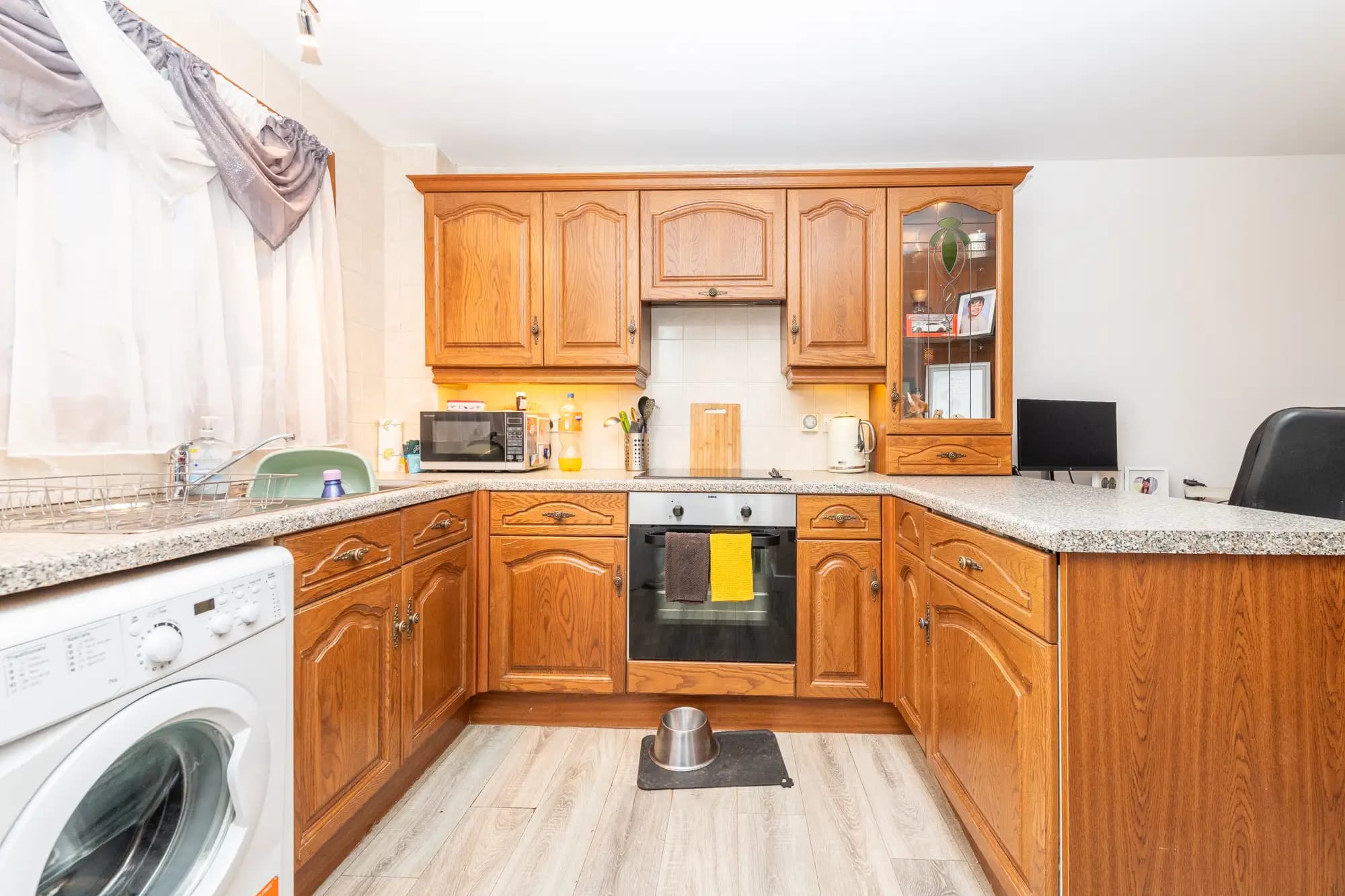 property photo 7 of 37