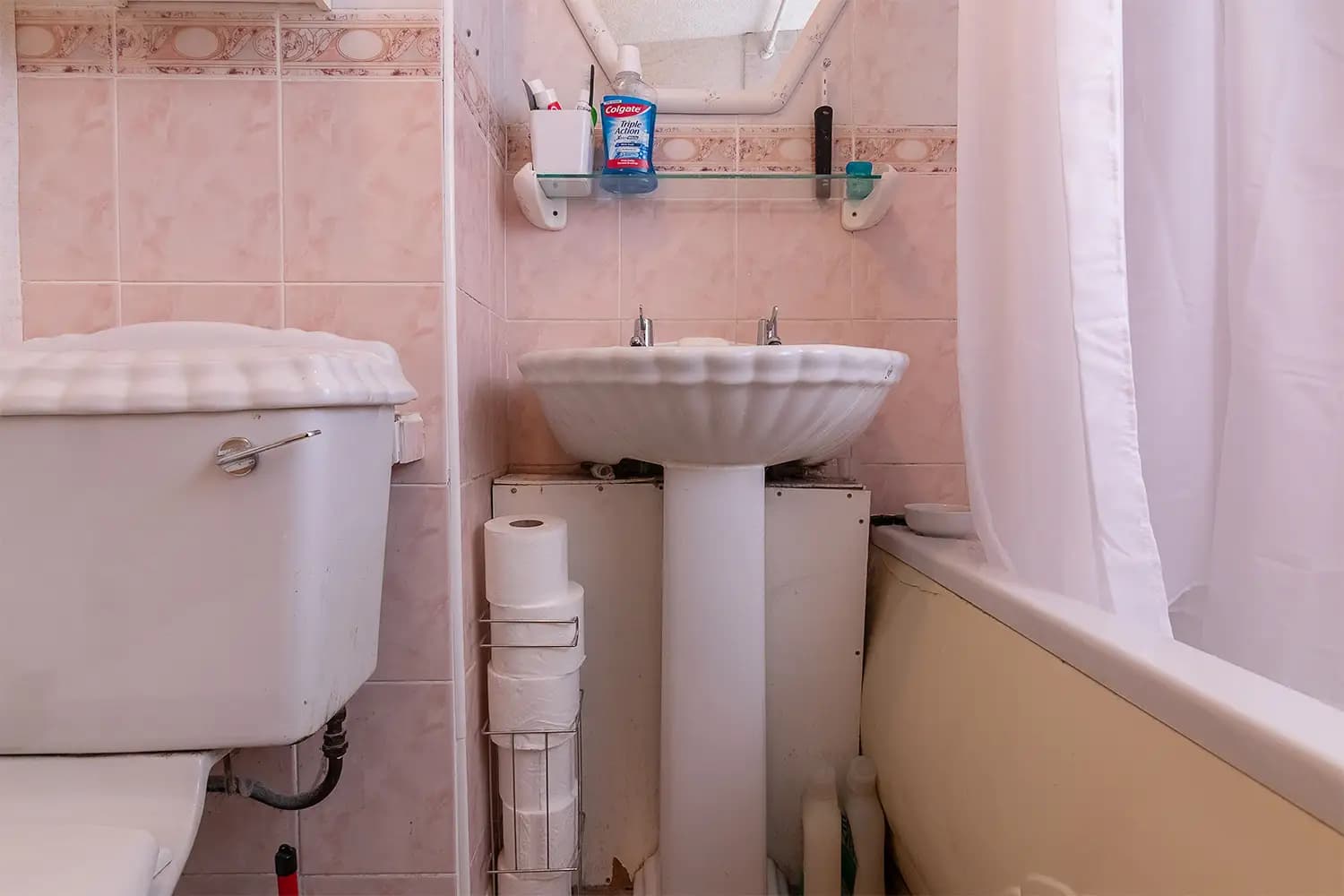 property photo 15 of 34