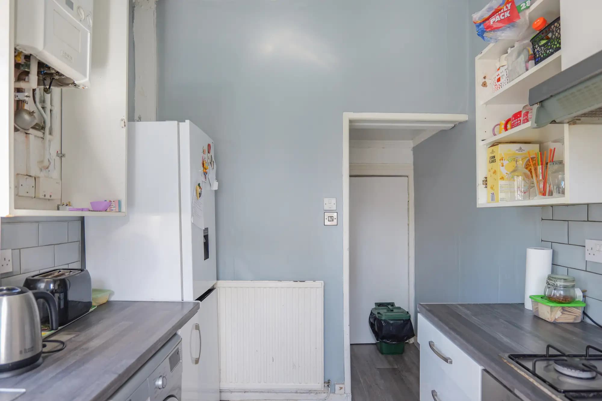 property photo 10 of 25