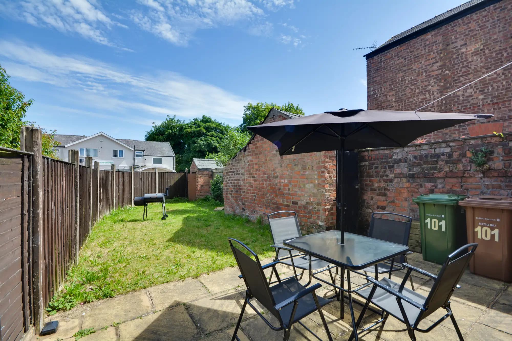 property photo 13 of 15