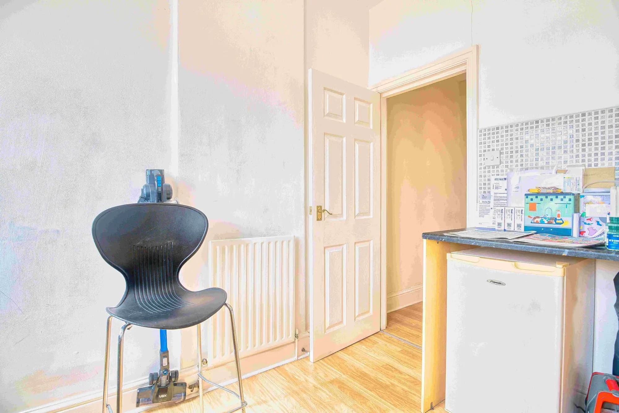 property photo 6 of 20