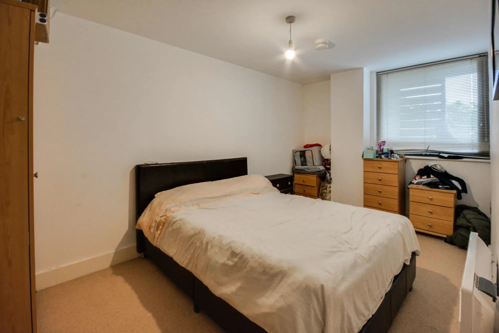 property photo 10 of 15
