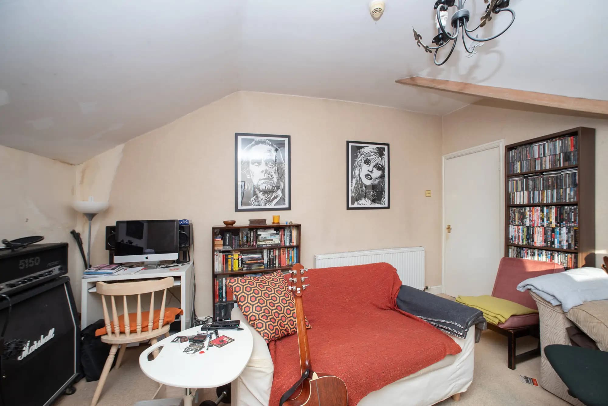 property photo 5 of 12
