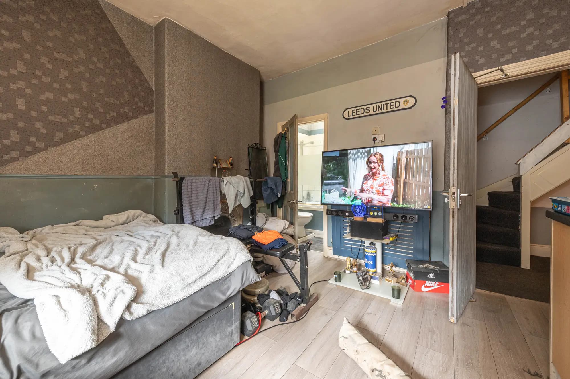 property photo 17 of 23