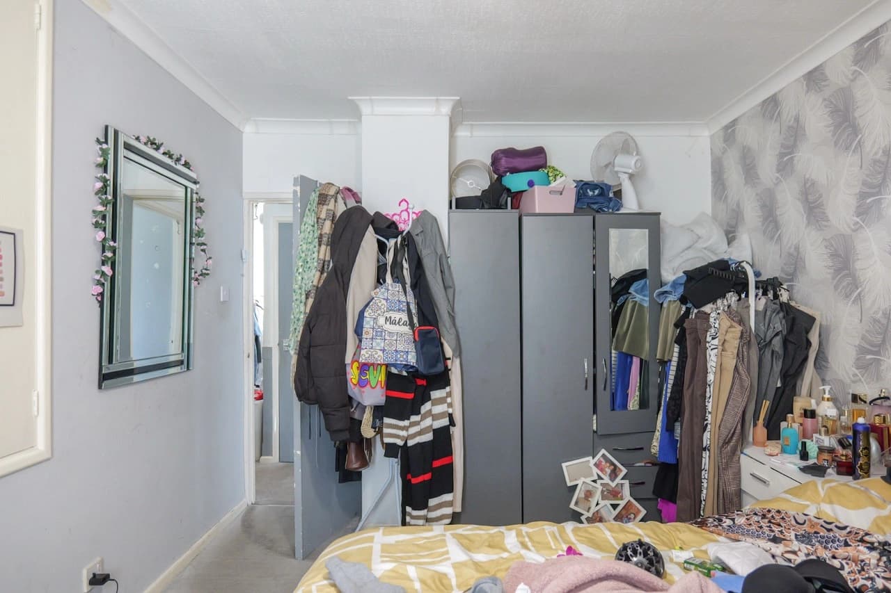 property photo 12 of 20
