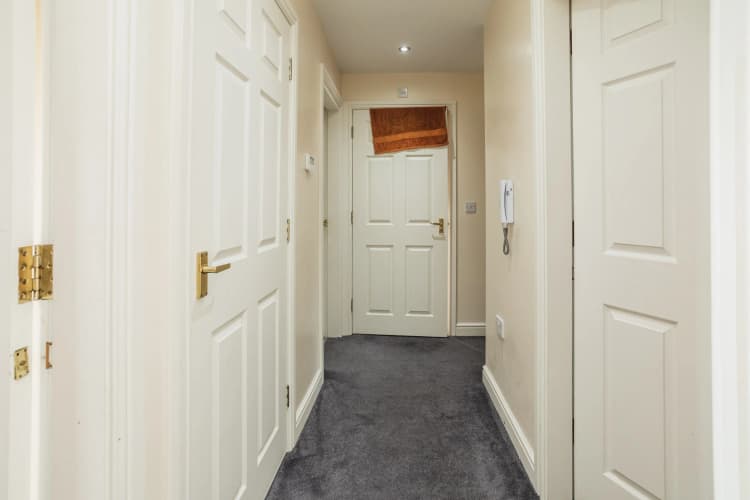property photo 16 of 24
