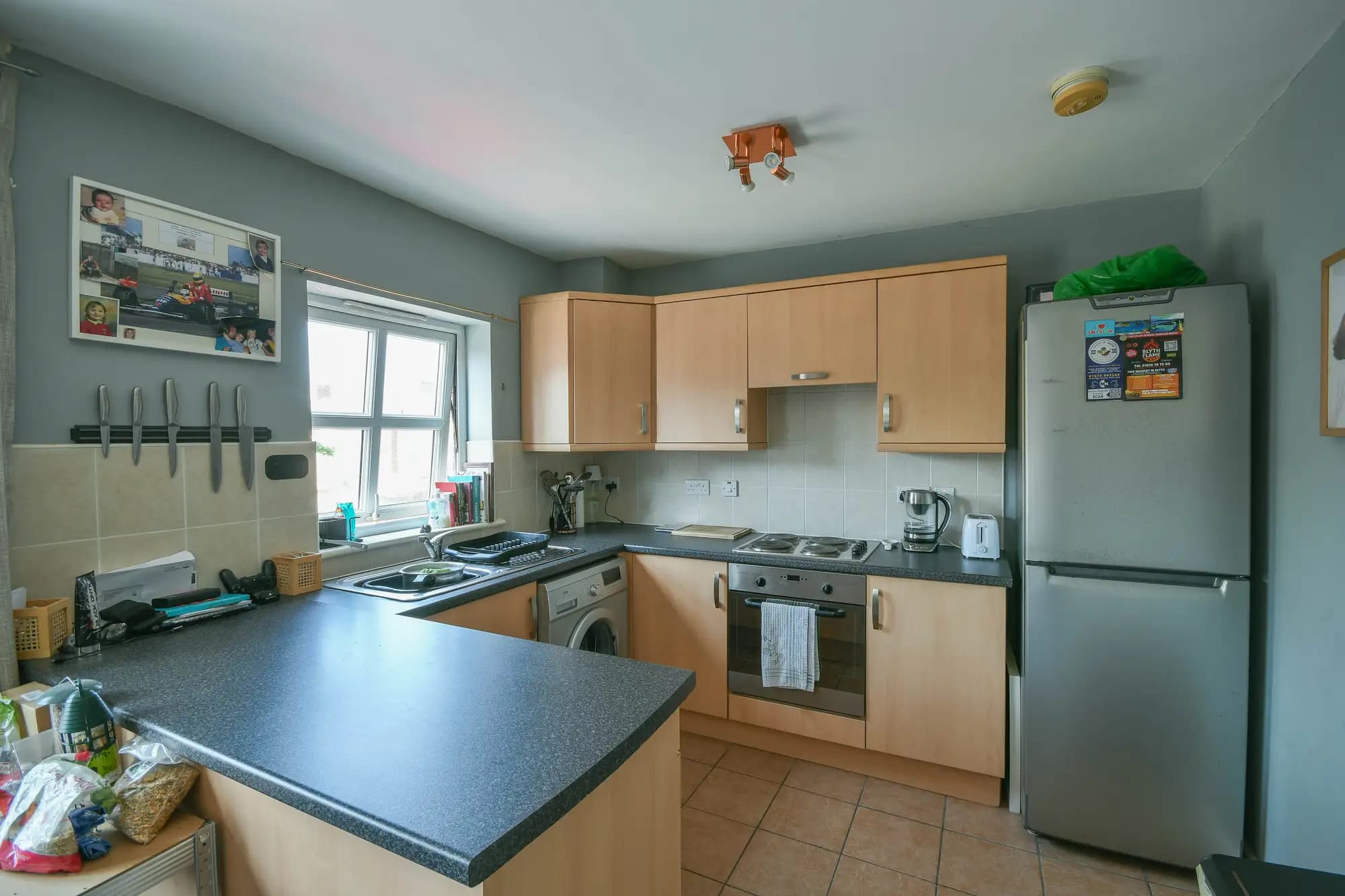 property photo 5 of 13