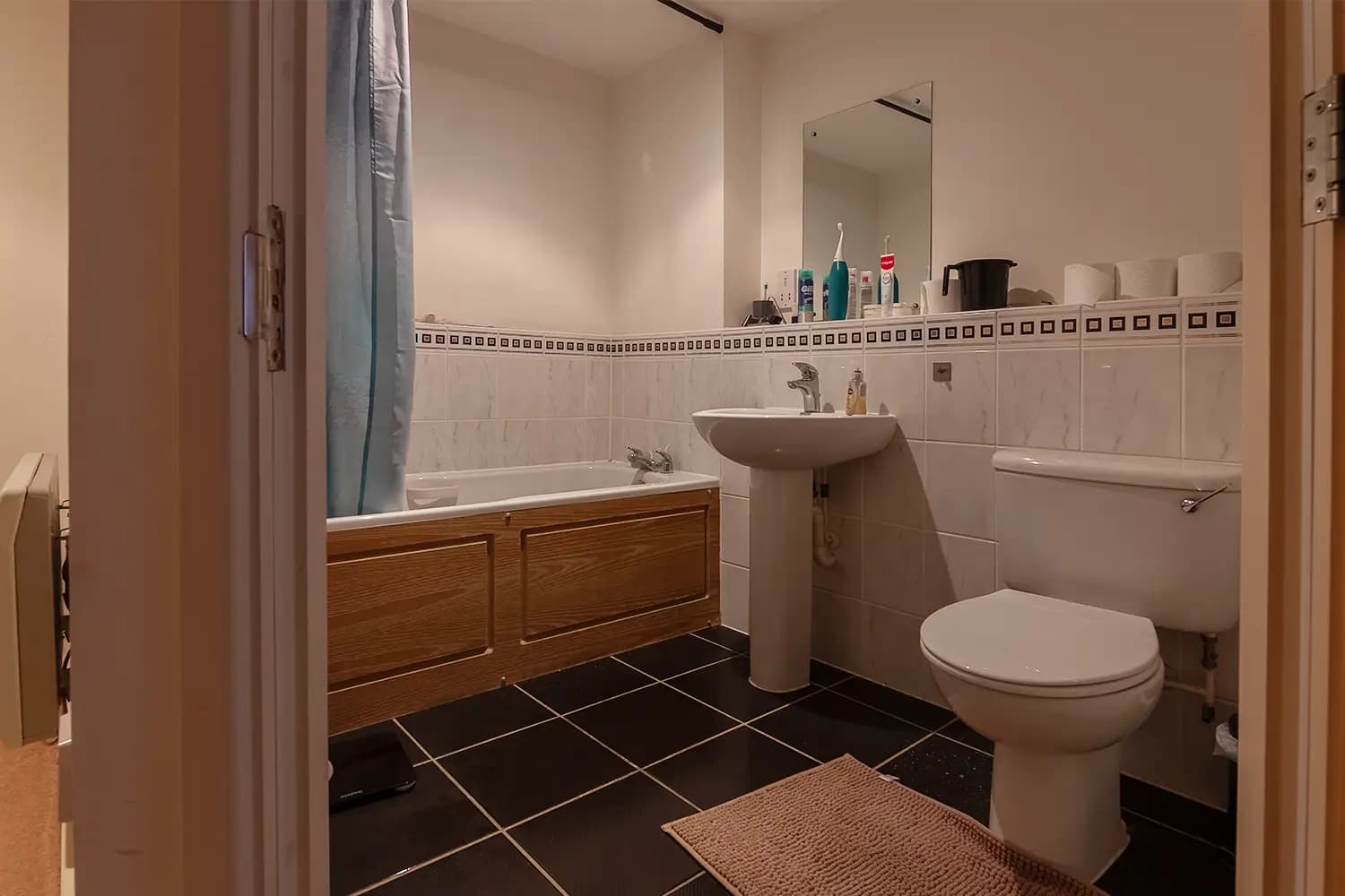 property photo 14 of 37