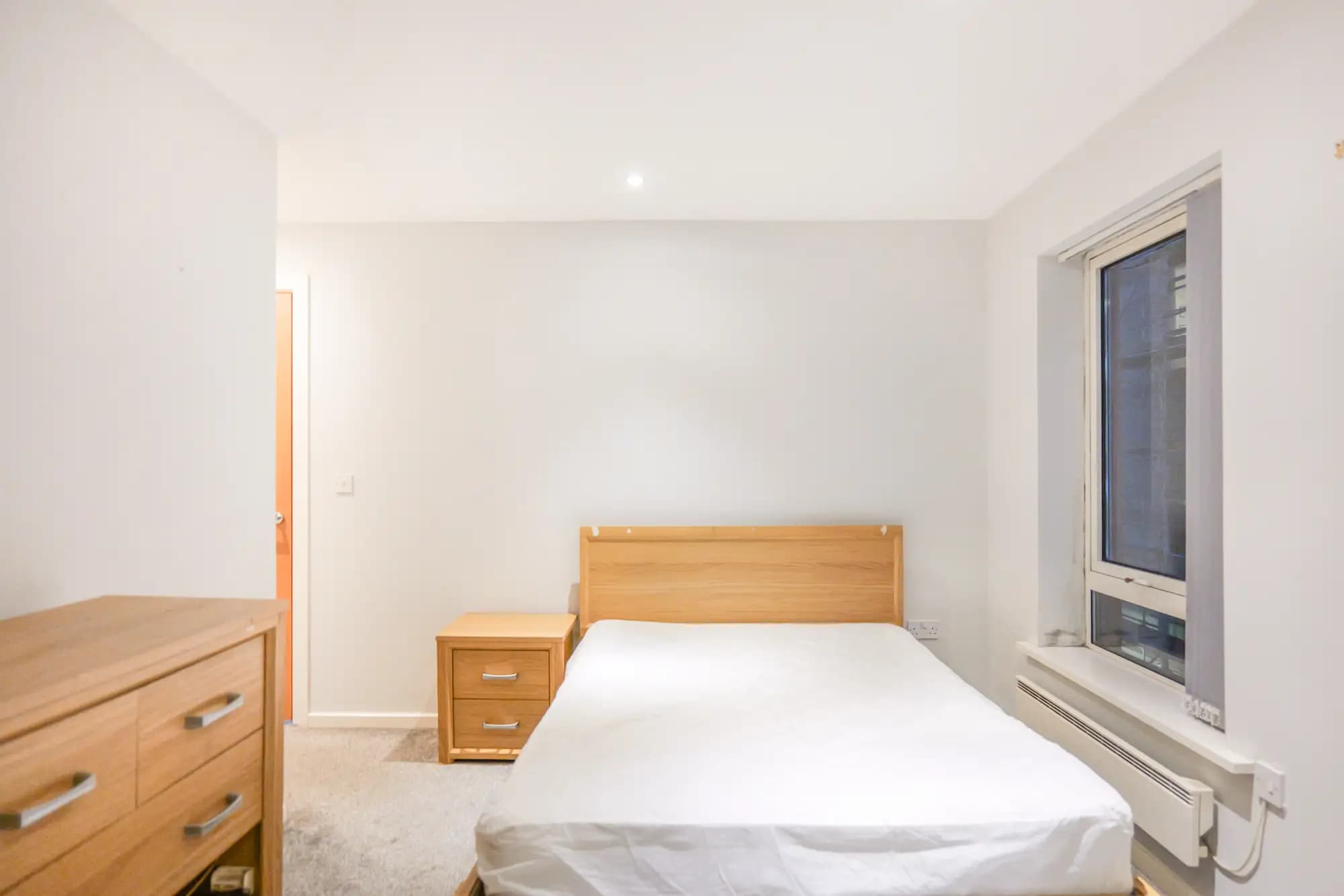 property photo 9 of 20