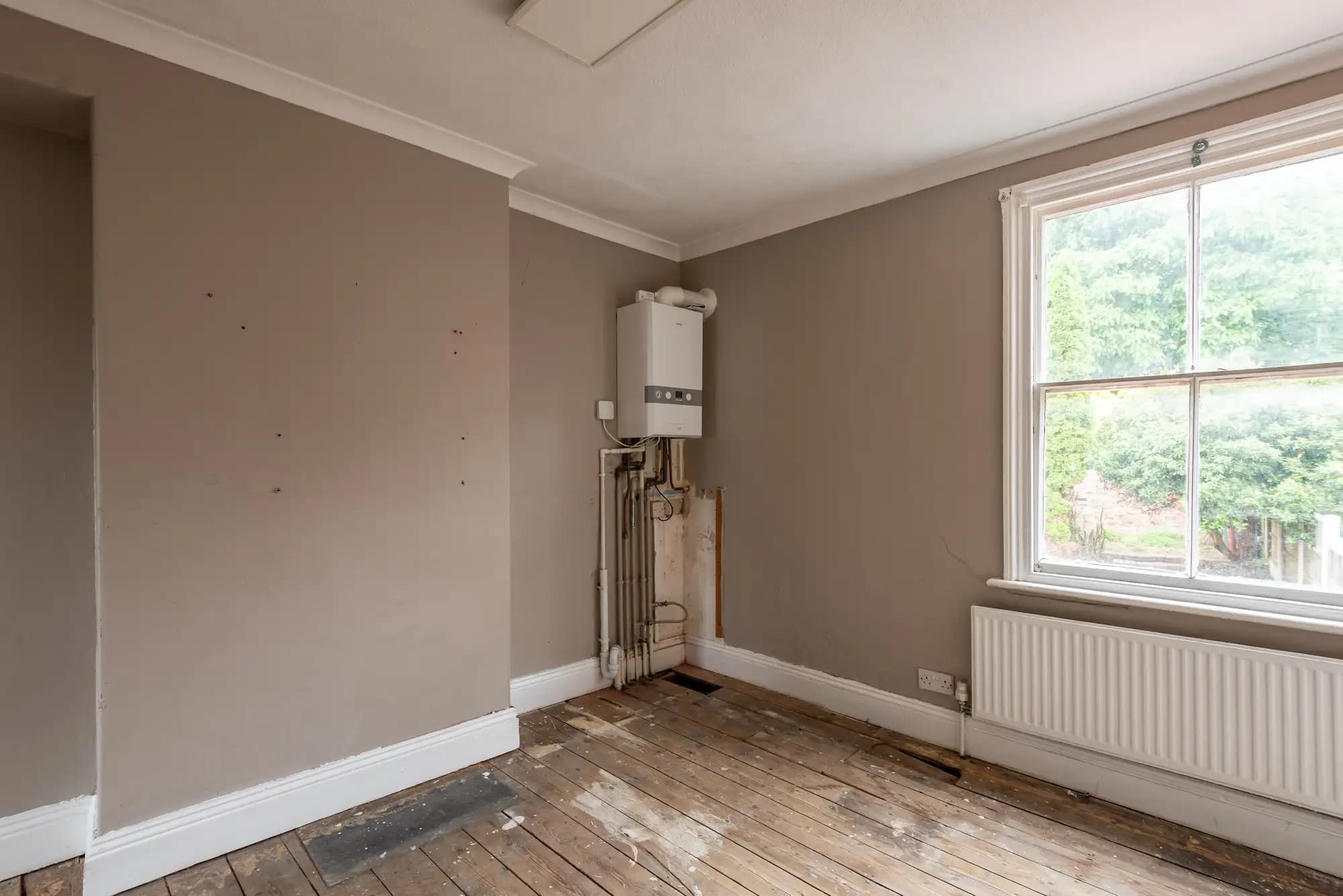 property photo 13 of 17