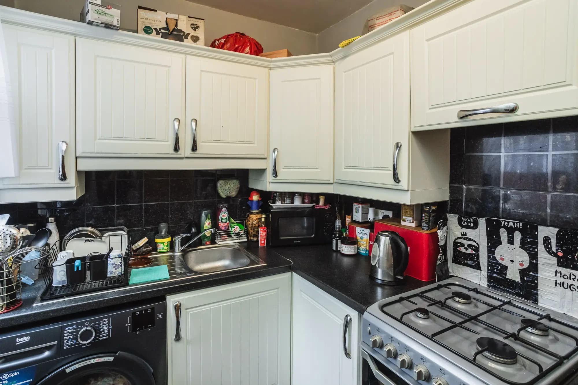 property photo 5 of 25