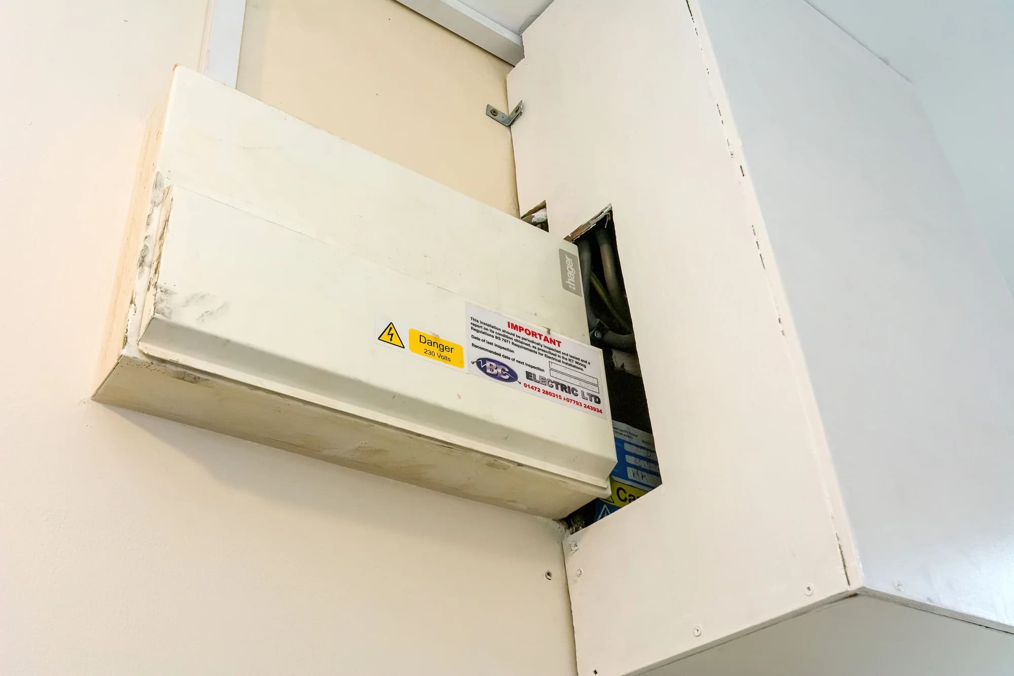 property photo 15 of 20