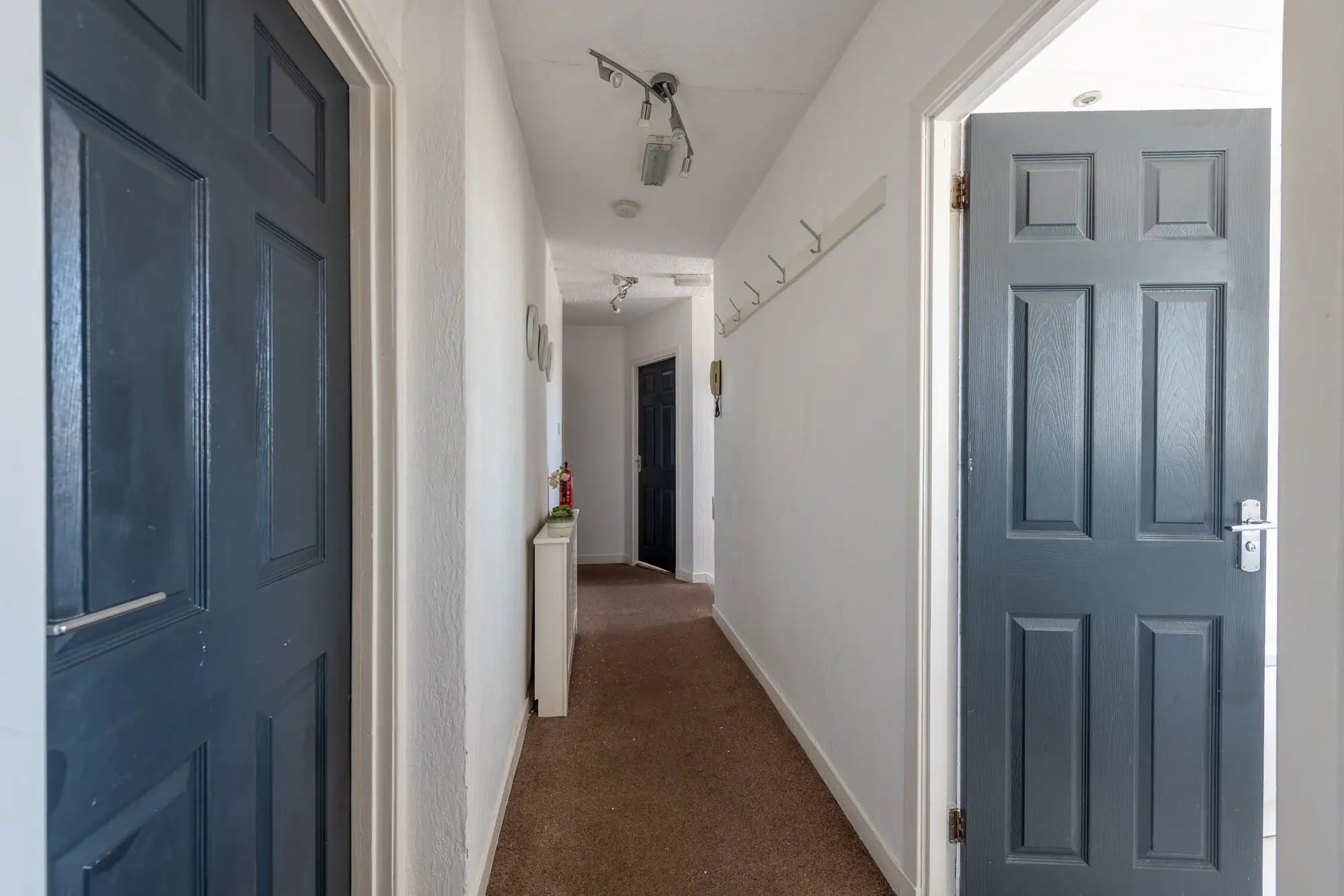 property photo 18 of 20