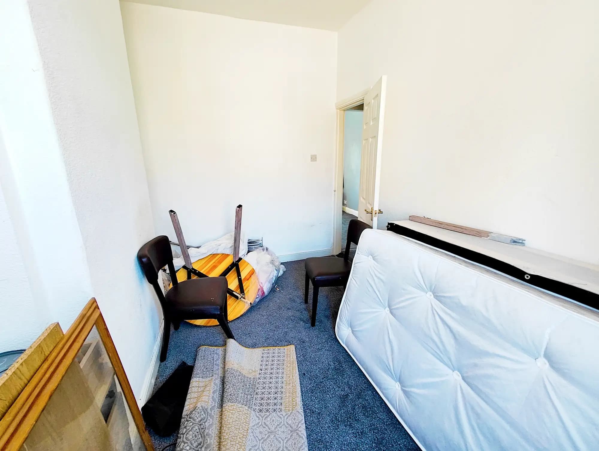 property photo 11 of 22