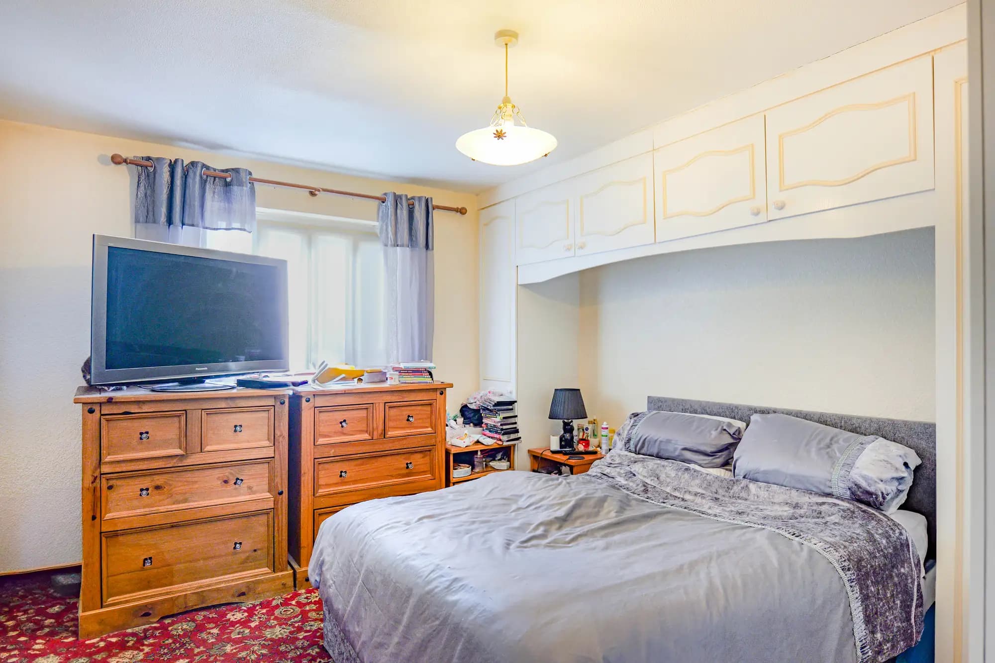 property photo 8 of 15