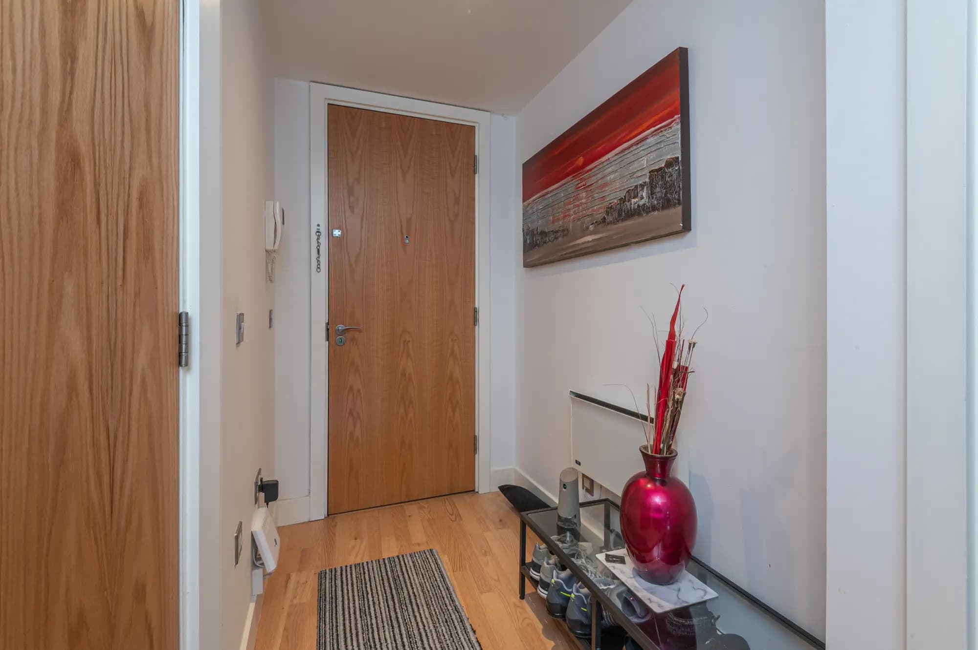 property photo 10 of 17