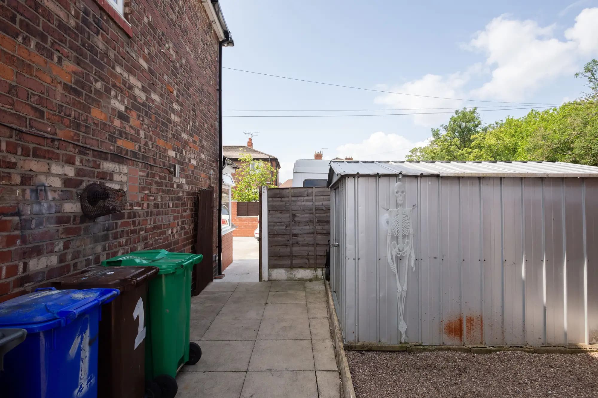 property photo 25 of 27