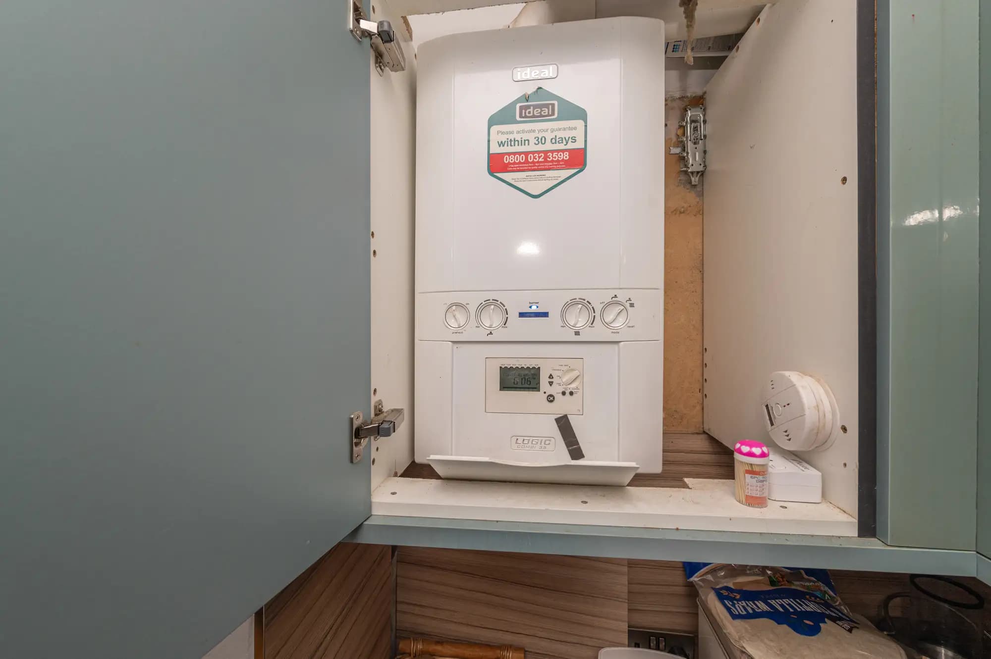 property photo 13 of 16