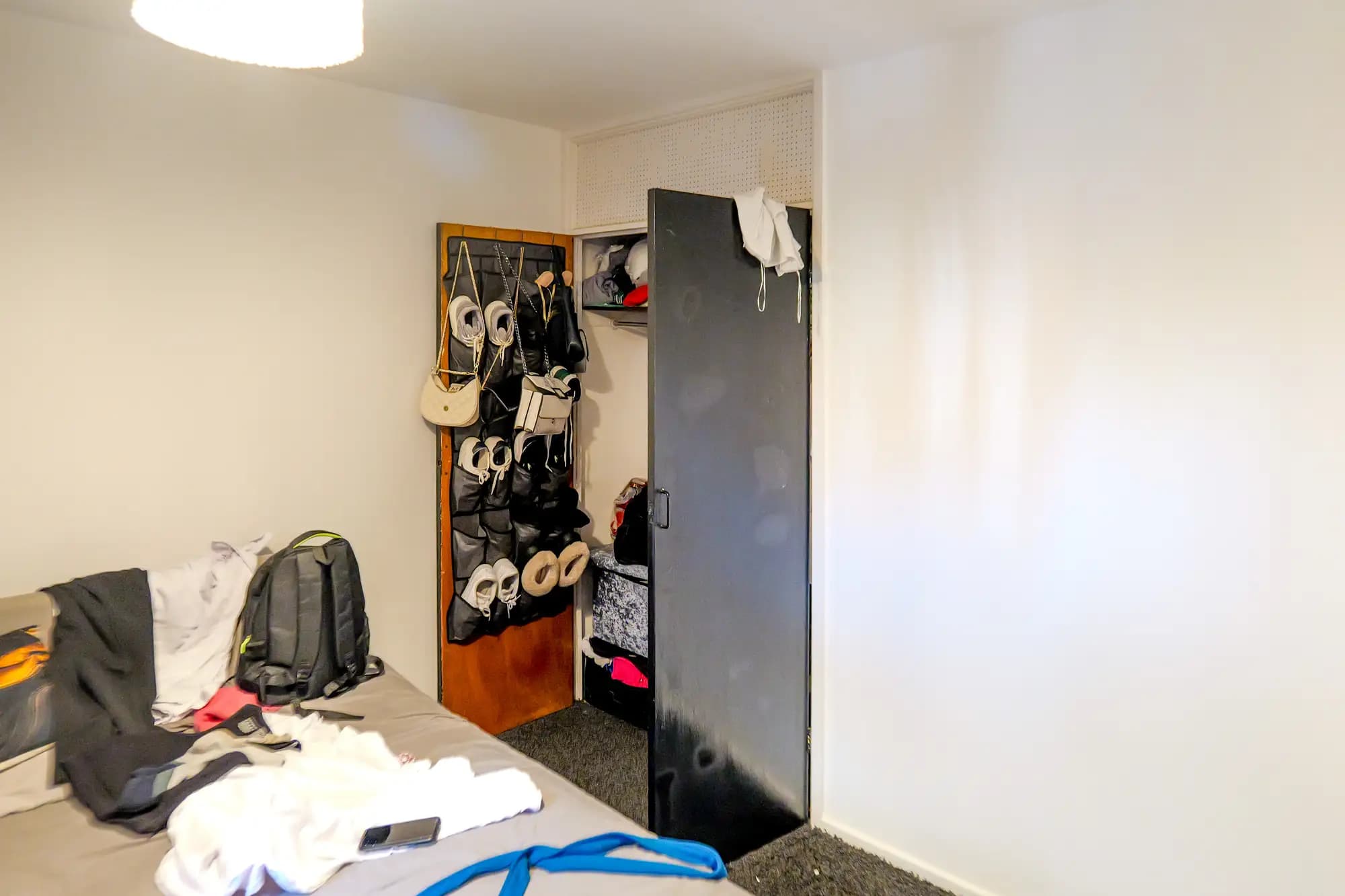 property photo 18 of 31