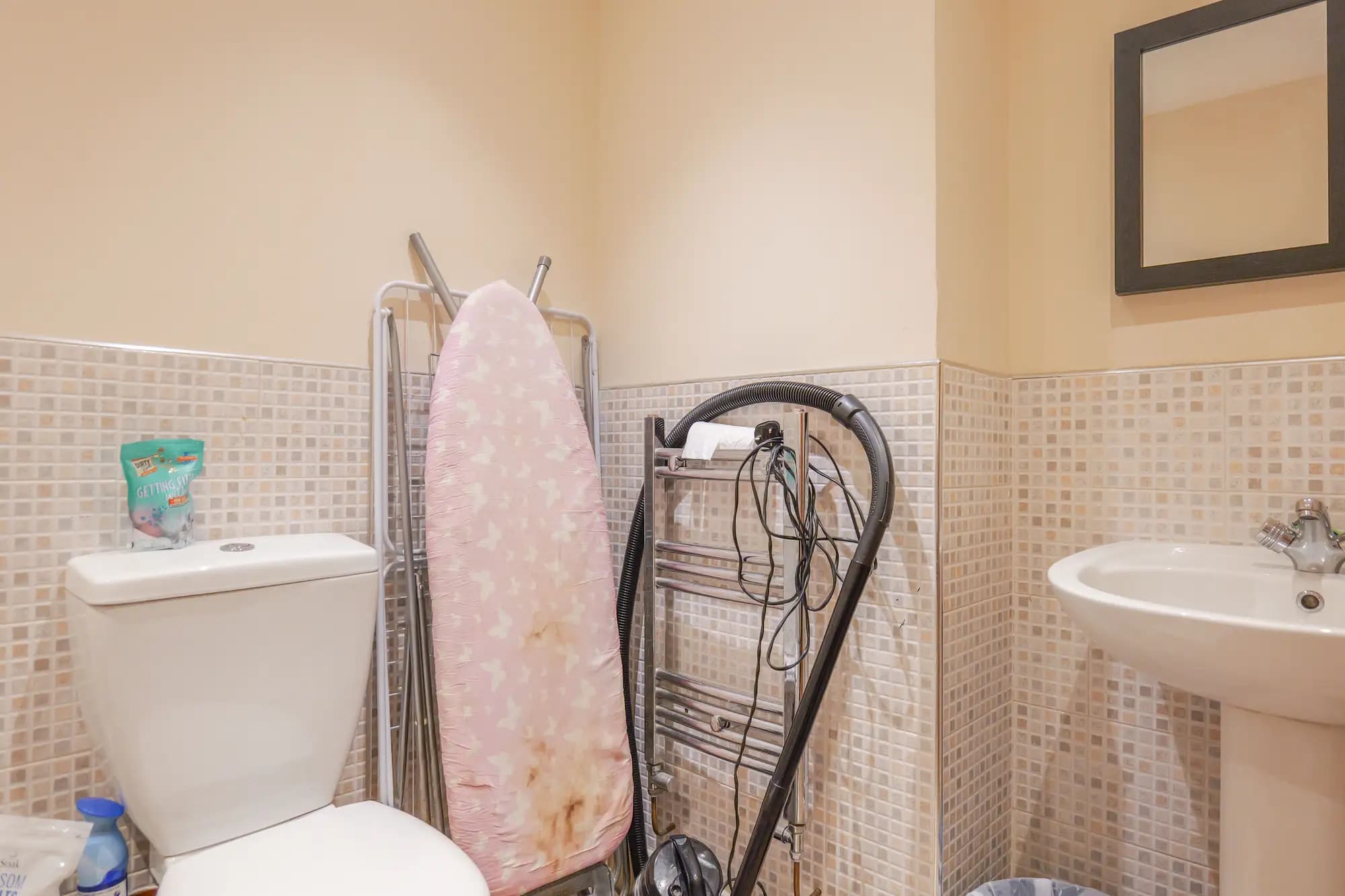 property photo 10 of 29