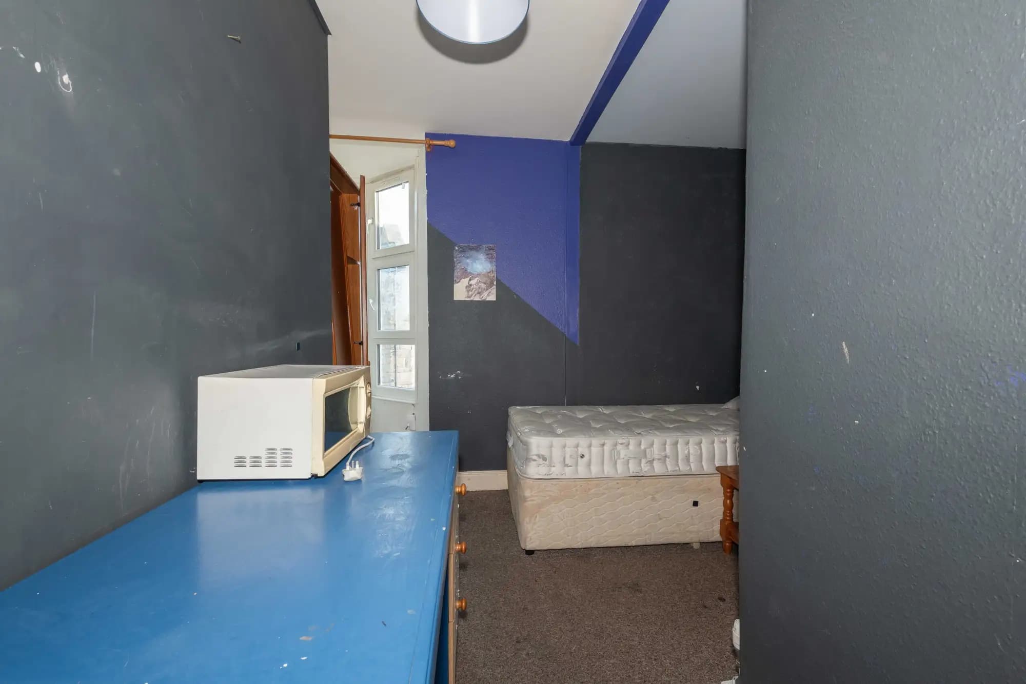 property photo 14 of 21