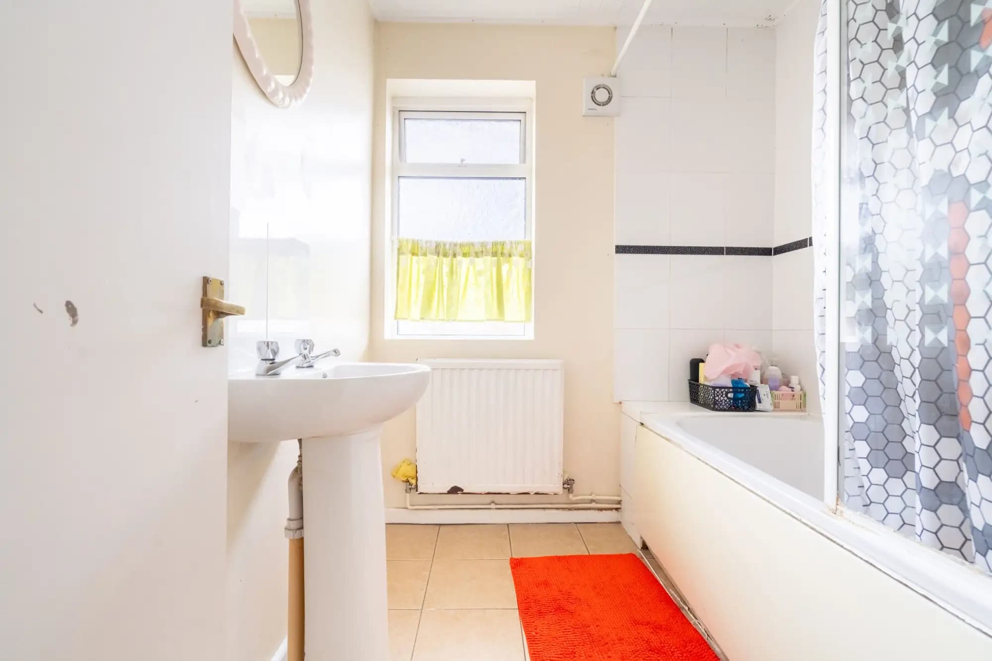 property photo 13 of 26